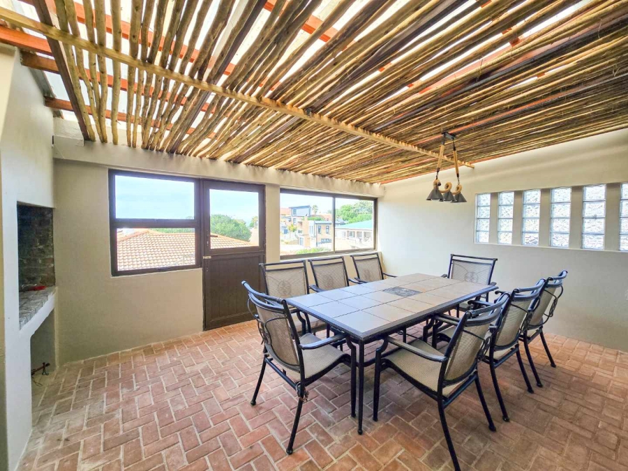 3 Bedroom Property for Sale in Stilbaai Wes Western Cape
